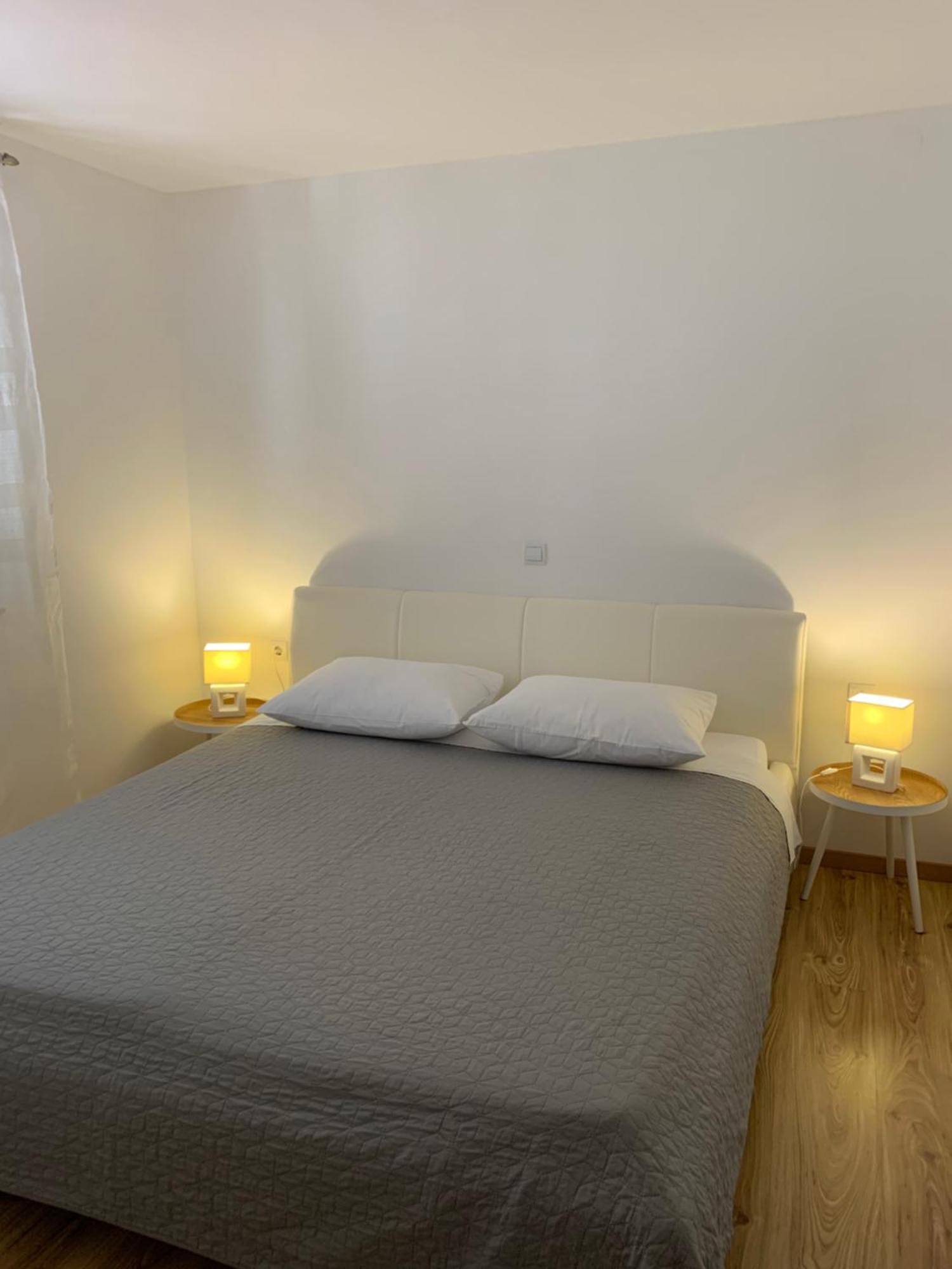 Apartments Kristina 赫瓦尔 外观 照片